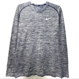 Nike Running Dri-Fit Long Sleeve Shirt With Thumbholes Mens Gray Size Large